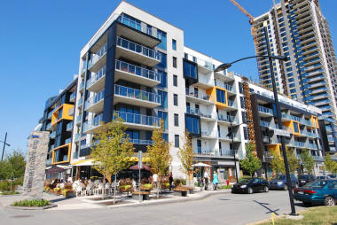 Condo for sale on Nun's Island just five minutes drive away from Downtown Montreal